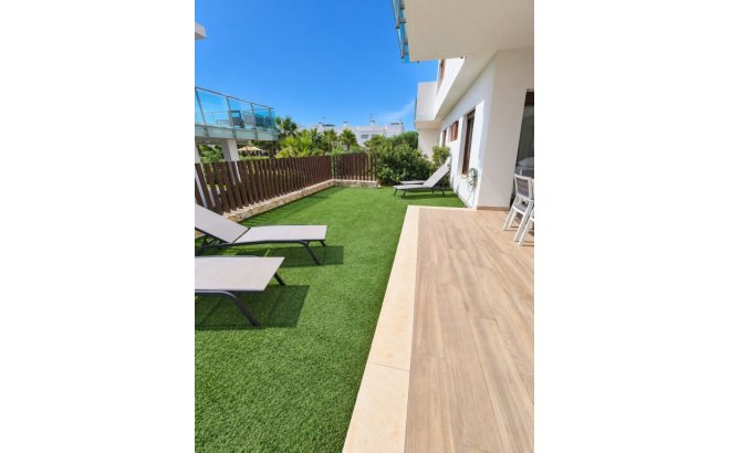 Resale - Apartment -
Vistabella Golf Entre Naranjos - Inland