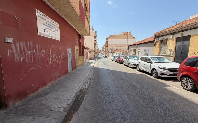 Resale - Apartment -
Torrevieja - Centro