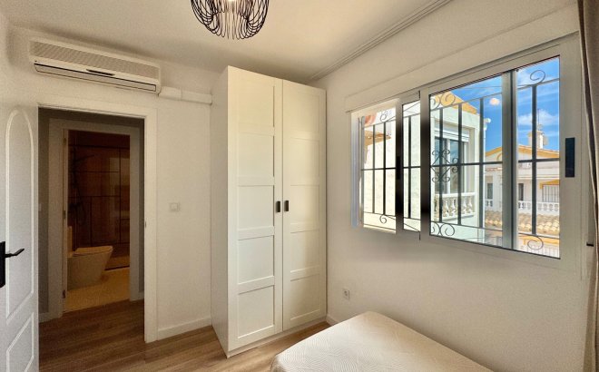 Resale - Town House -
Orihuela Costa - Costa Blanca