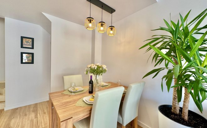 Resale - Town House -
Orihuela Costa - Costa Blanca