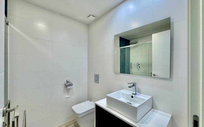Revente - Appartement -
San Miguel de Salinas - Inland