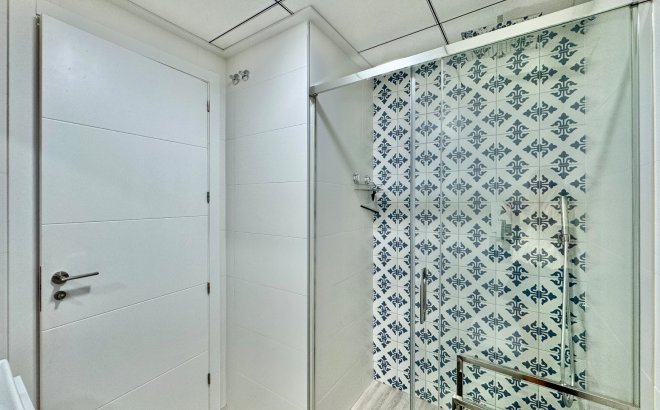 Revente - Appartement -
San Miguel de Salinas - Inland