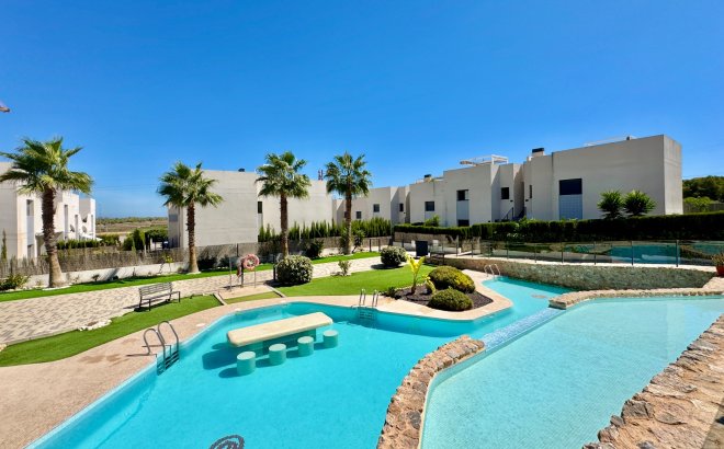 Revente - Appartement -
San Miguel de Salinas - Inland