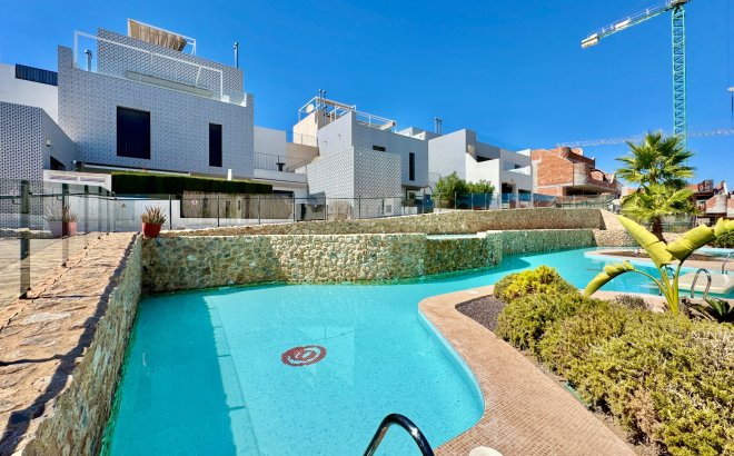 Revente - Appartement -
San Miguel de Salinas - Inland