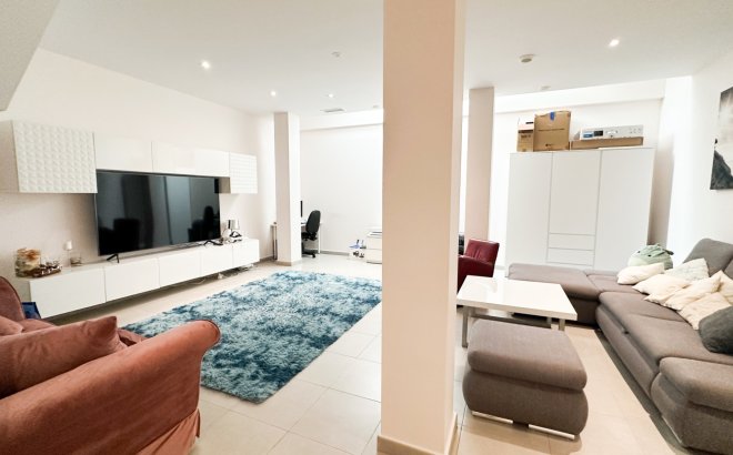 Revente - Villa -
Torrevieja - Costa Blanca