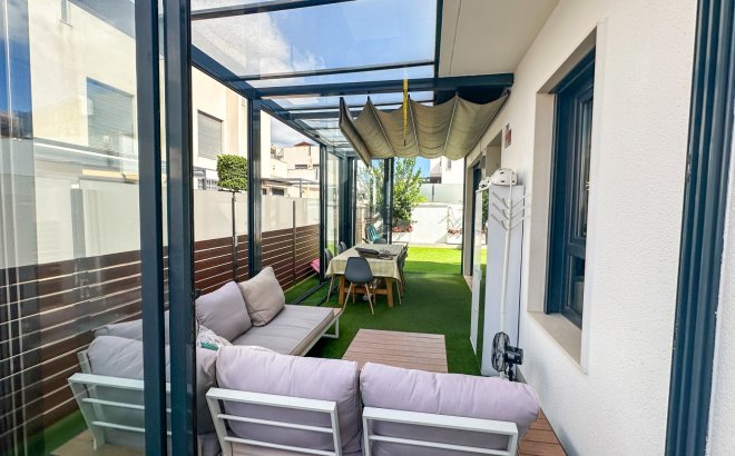 Revente - Villa -
Torrevieja - Costa Blanca