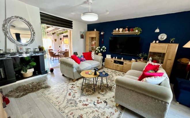 Revente - Town House -
Torrevieja - Costa Blanca