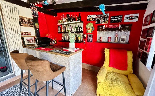 Revente - Town House -
Torrevieja - Costa Blanca