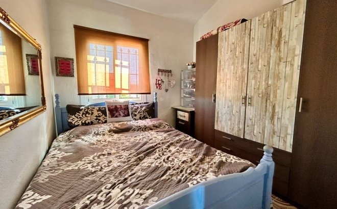 Revente - Town House -
Torrevieja - Costa Blanca