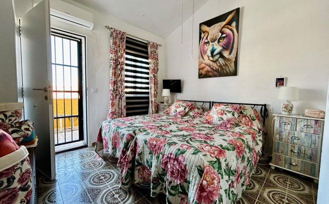 Revente - Town House -
Torrevieja - Costa Blanca