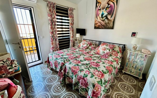 Revente - Town House -
Torrevieja - Costa Blanca