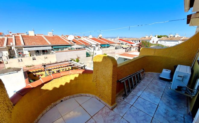 Revente - Town House -
Torrevieja - Costa Blanca