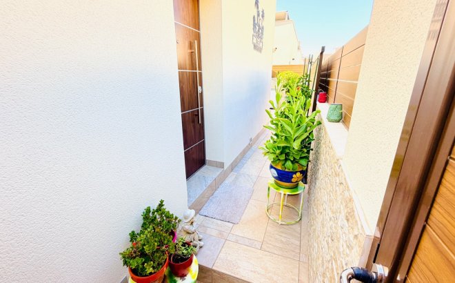 Resale - Town House -
Los Montesinos - Costa Blanca