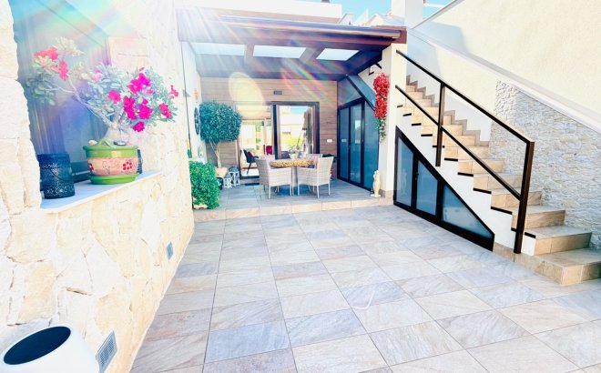 Resale - Town House -
Los Montesinos - Costa Blanca