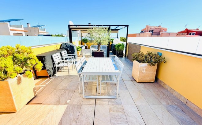 Resale - Town House -
Los Montesinos - Costa Blanca