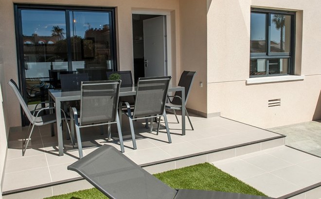 Herverkoop - Appartement -
Pilar de la Horadada - Mil Palmeras