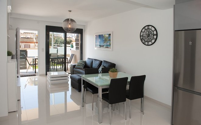 Herverkoop - Appartement -
Pilar de la Horadada - Mil Palmeras