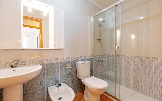 Revente - Appartement -
Torrevieja - Playa de los Locos