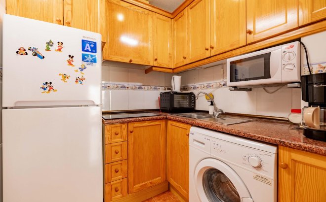 Revente - Appartement -
Torrevieja - Playa de los Locos