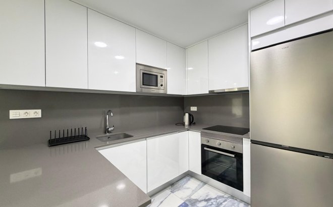 Revente - Appartement -
Torrevieja - Estacion De Autobuses