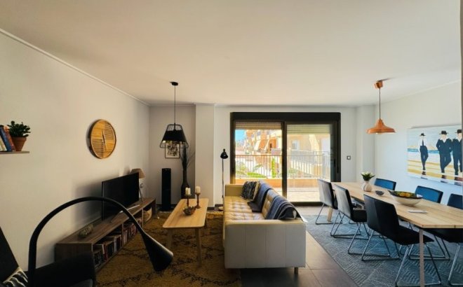 Revente - Appartement -
La Mata - Costa Blanca