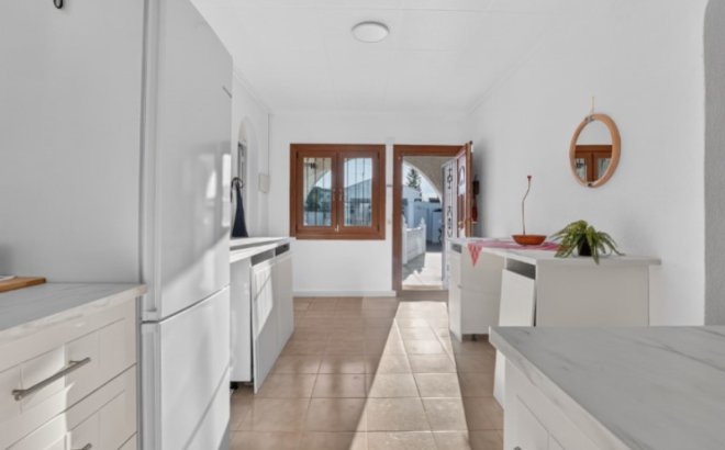 Revente - Villa -
Torrevieja - Costa Blanca