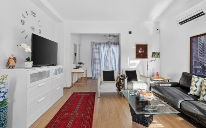 Revente - Villa -
Torrevieja - Costa Blanca