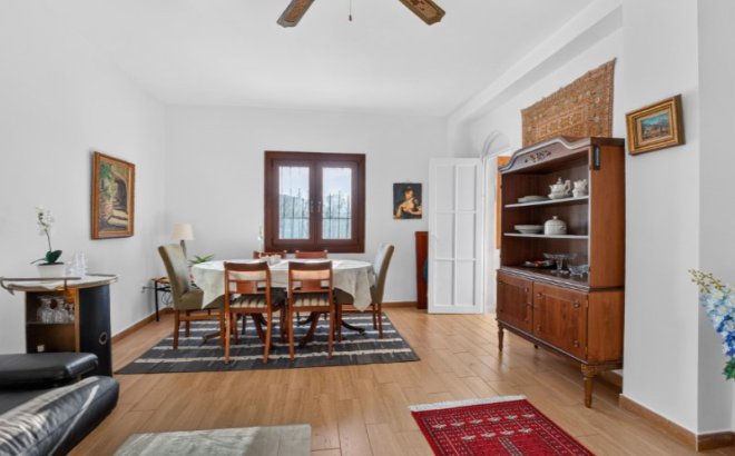 Revente - Villa -
Torrevieja - Costa Blanca