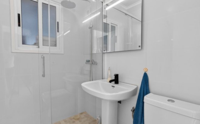 Revente - Villa -
Torrevieja - Costa Blanca