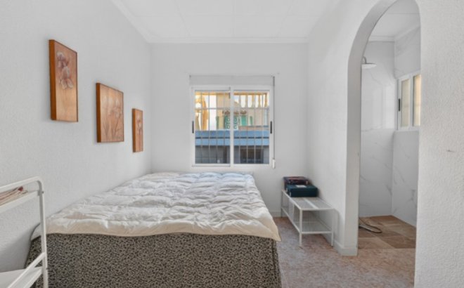 Revente - Villa -
Torrevieja - Costa Blanca