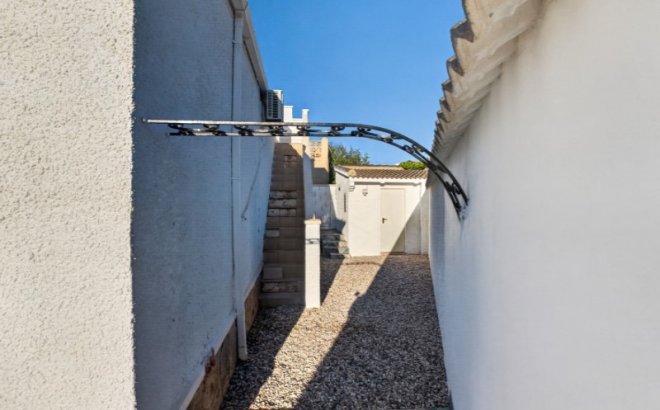 Revente - Villa -
Torrevieja - Costa Blanca