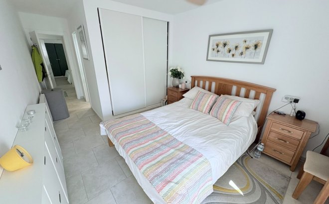 Revente - Villa -
Villamartin - Costa Blanca
