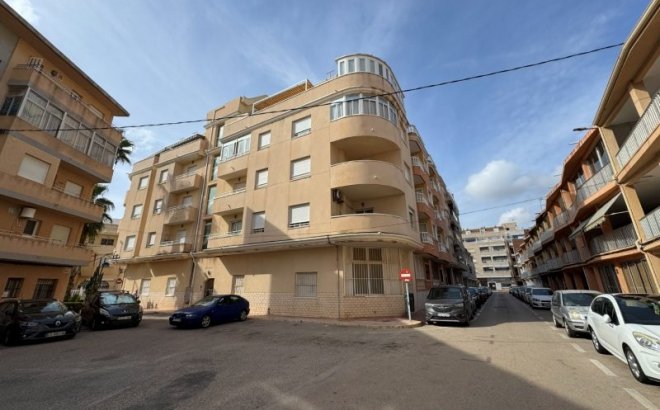 Revente - Appartement -
La Mata - Costa Blanca