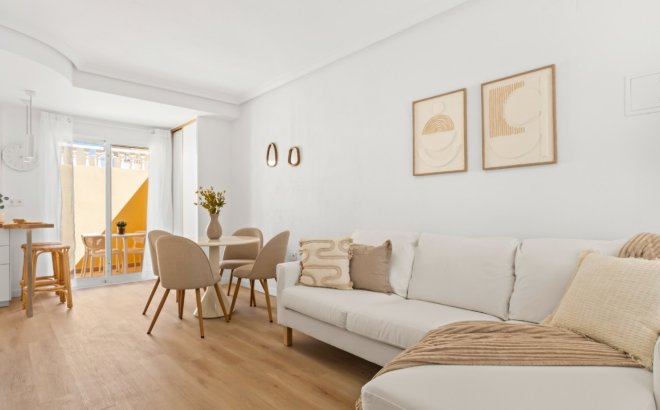 Revente - Town House -
Orihuela Costa - Costa Blanca