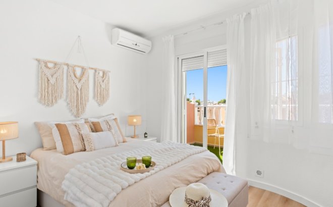 Revente - Town House -
Orihuela Costa - Costa Blanca