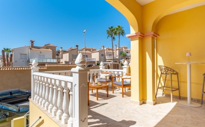 Revente - Town House -
Orihuela Costa - Costa Blanca