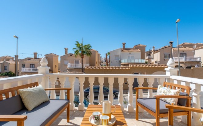Revente - Town House -
Orihuela Costa - Costa Blanca