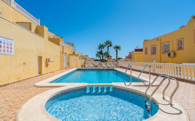 Revente - Town House -
Orihuela Costa - Costa Blanca