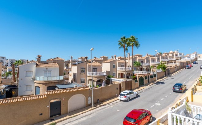 Revente - Town House -
Orihuela Costa - Costa Blanca
