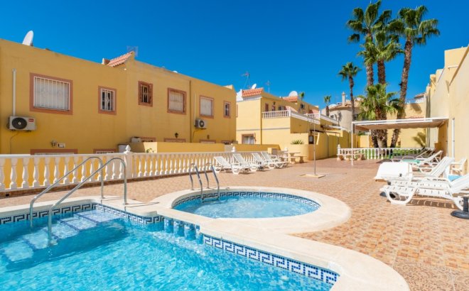 Revente - Town House -
Orihuela Costa - Costa Blanca