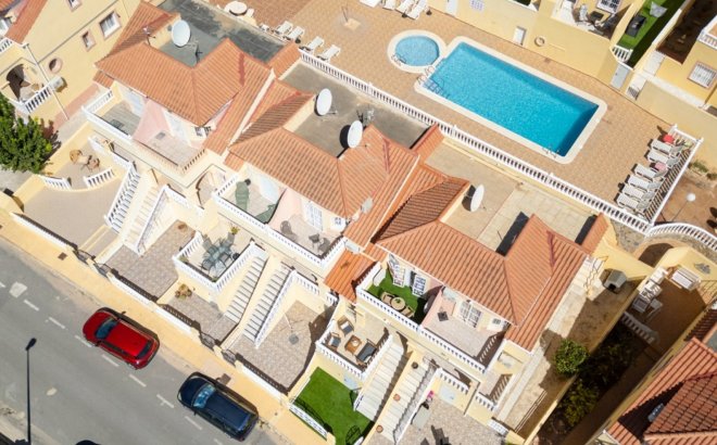 Revente - Town House -
Orihuela Costa - Costa Blanca