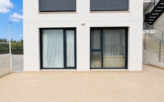 Revente - Appartement -
Orihuela Costa - Costa Blanca