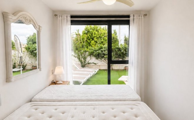 Revente - Appartement -
Orihuela Costa - Costa Blanca