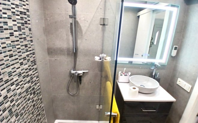 Revente - Town House -
Villamartin - Costa Blanca