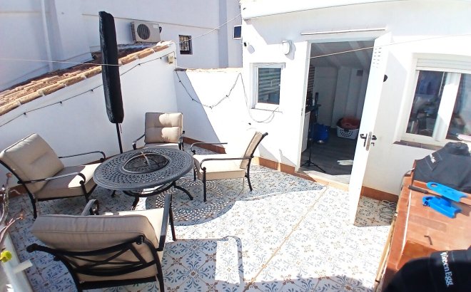 Revente - Town House -
Villamartin - Costa Blanca