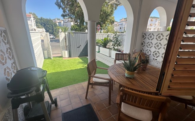 Revente - Town House -
La Mata - Costa Blanca