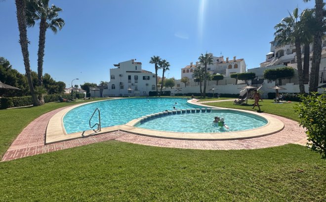 Revente - Town House -
La Mata - Costa Blanca