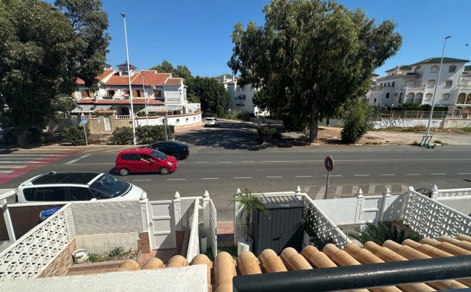 Revente - Town House -
La Mata - Costa Blanca