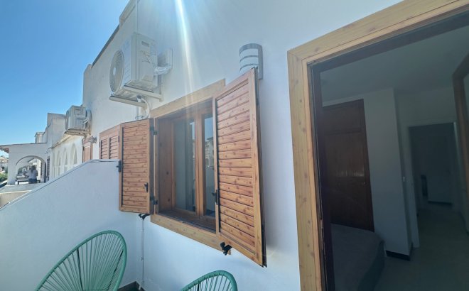 Revente - Town House -
La Mata - Costa Blanca