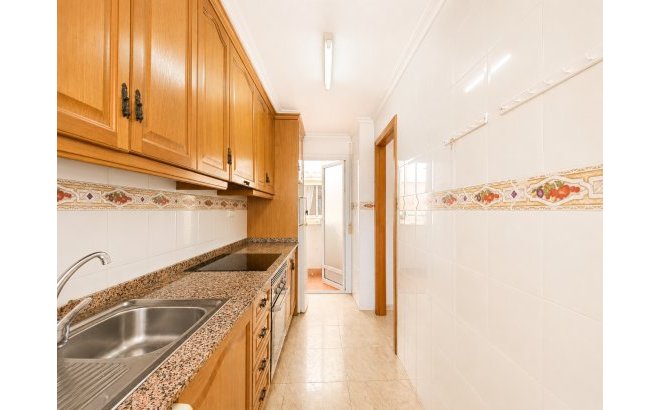 Revente - Appartement -
Torrevieja - Costa Blanca